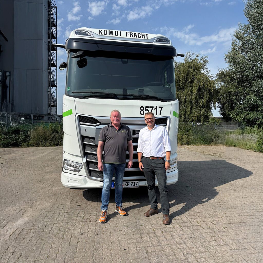 L.I.T. ÜBERNIMMT KOMBI FRACHT GMBH: AUSBAU DES DIENSTLEISTUNGSPORTFOLIOS UND STÄRKUNG DES NETZWERKS L.I.T. ÜBERNIMMT KOMBI FRACHT GMBH: AUSBAU DES DIENSTLEISTUNGSPORTFOLIOS UND STÄRKUNG DES NETZWERKS